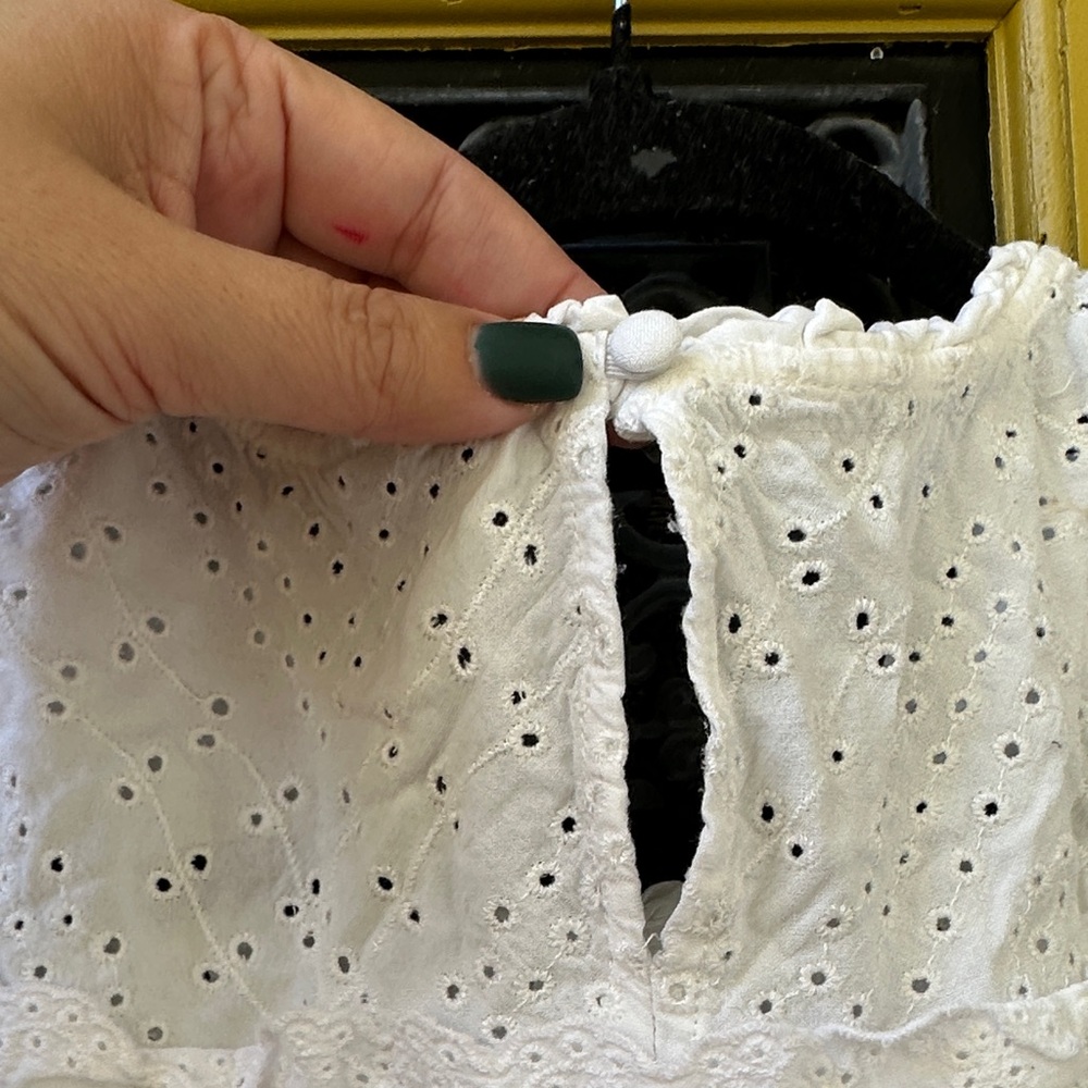 Torrid 0 White Eyelet Ruffle Blouse - Picture 3 of 4